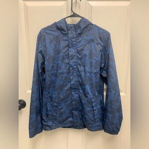 The North Face Boys Camo Windbreaker
Lightweight Jacket Size XLarge